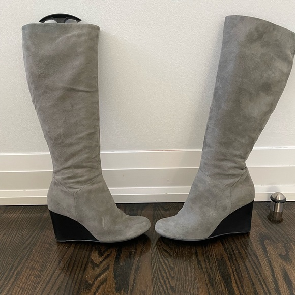 Cole Haan tall suede grey wedge boots. Size 7.5. - Picture 3 of 11